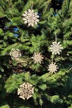 Load image into Gallery viewer, SeaFlake Wooden Ornaments
